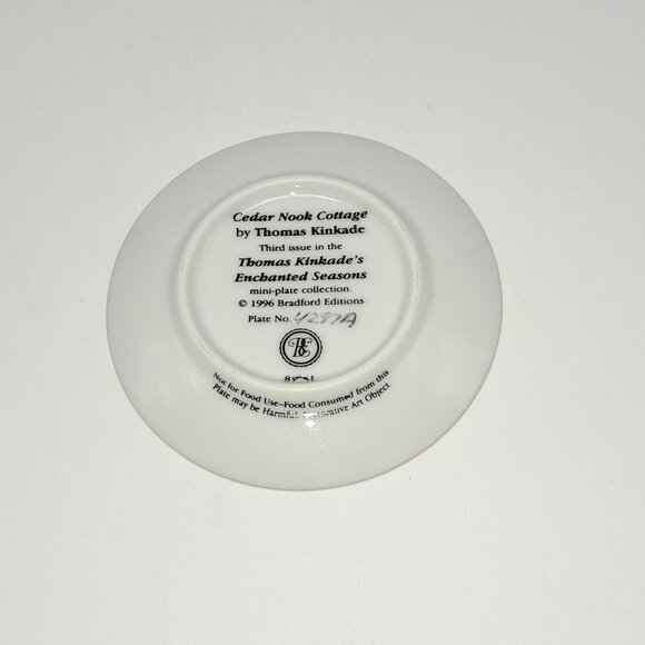 Cedar Nook Cottage 1996 Thomas Kinkade Enchanted Seasons Plate Gold Trim 3.5" - Picture 3 of 3